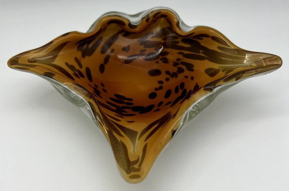 Vtg MCM Hand Blown Murano Manta Ray Tortoise Spotted Art Glass Ashtray Bowl